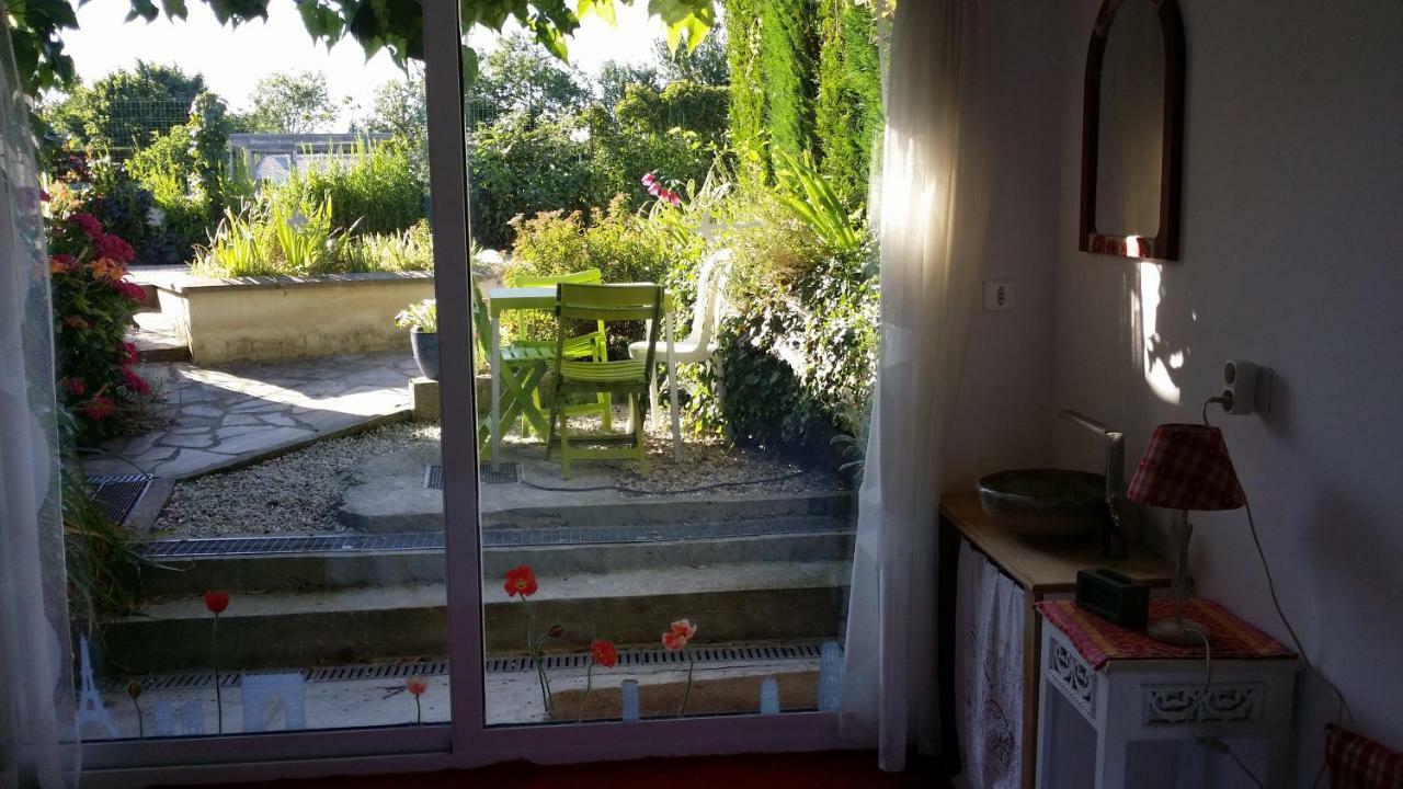 Les Nympheas, Appart Au Calme Et Grand Jardin A 15 Min De Disneyland, Crecy-la-Chapelle Exteriér fotografie